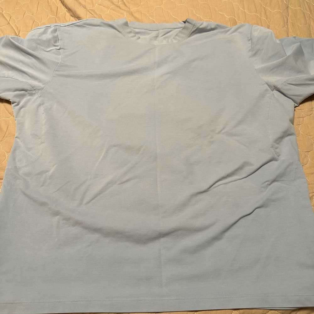 lululemon Men's Light Blue T-Shirt